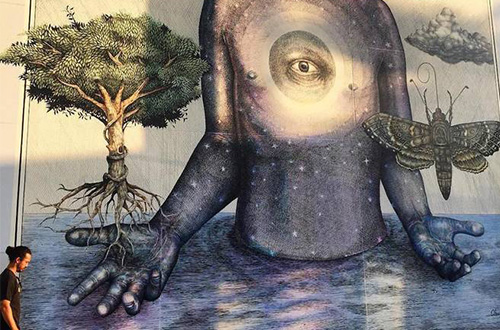 Lukisan Dinding Yang Menghubungkan Kembali Manusia Dengan Alam
